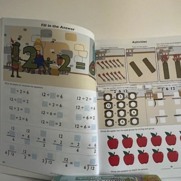 *NEW Meet the Math Facts Division Workbook and Flashcards - Picture 3 of 11